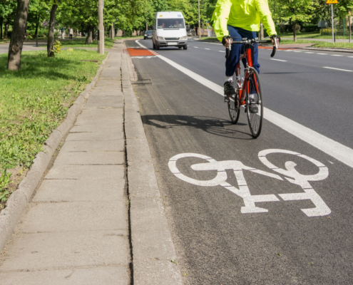 Bicycle path, cyclist, traffic lane - Red, white road marking